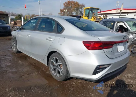 2020 Kia Forte Lxs из США, поврежденный, VIN 3KPF24AD1LE203732